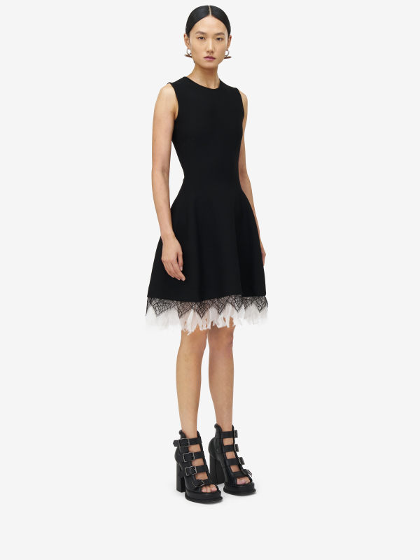 ALEXANDER MCQUEEN - Cobweb Lace Knitted Dress - Item 833963Q1BD21080